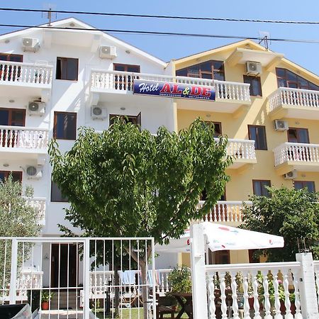Apartments Hotel Al&De Velipoje Bagian luar foto