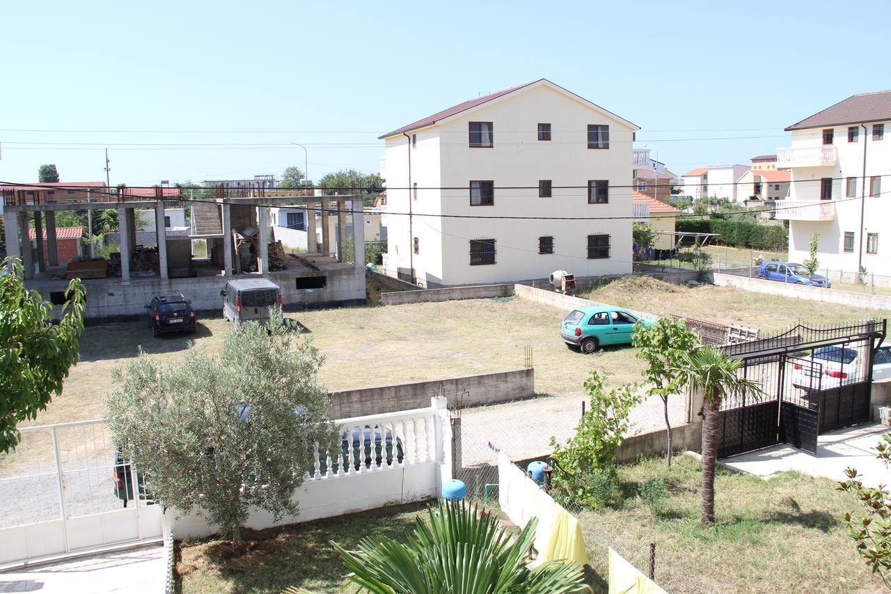 Apartments Hotel Al&De Velipoje Bagian luar foto