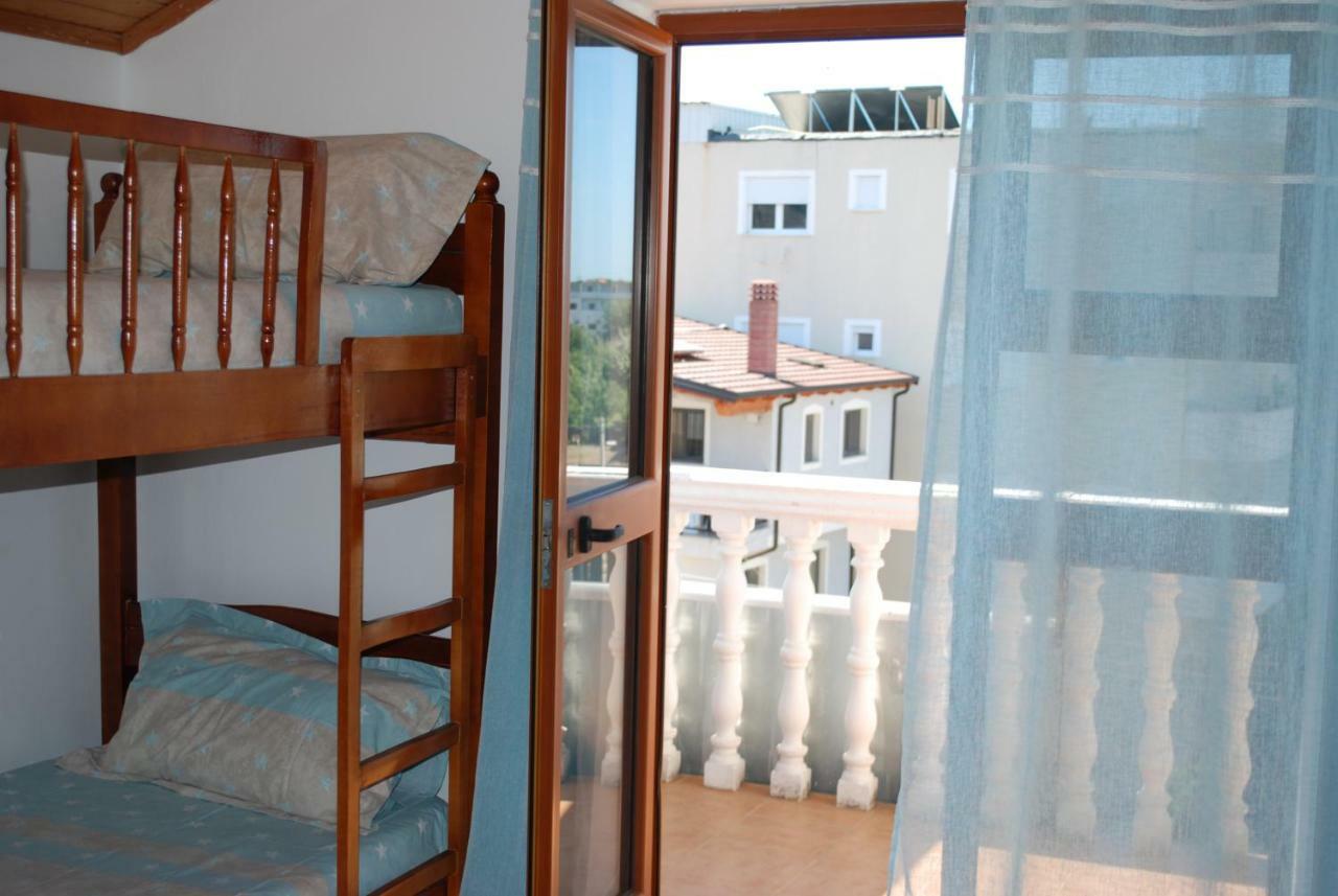 Apartments Hotel Al&De Velipoje Bagian luar foto